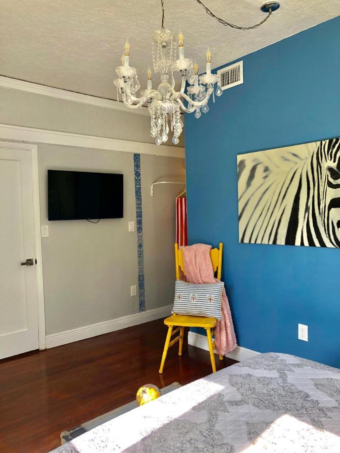 Private Suite Mins From Mia Free Parking Miami Luaran gambar