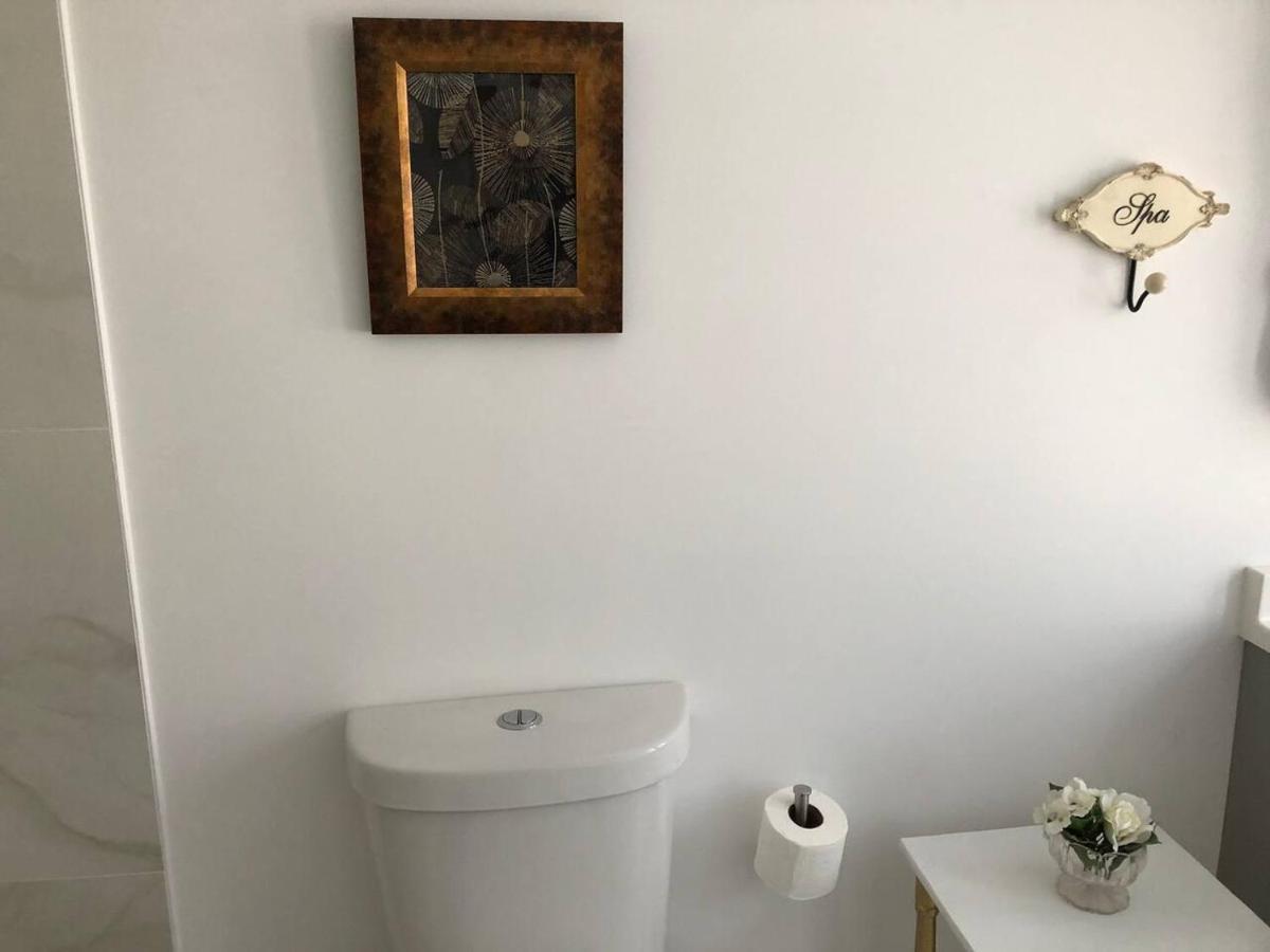 Private Suite Mins From Mia Free Parking Miami Luaran gambar