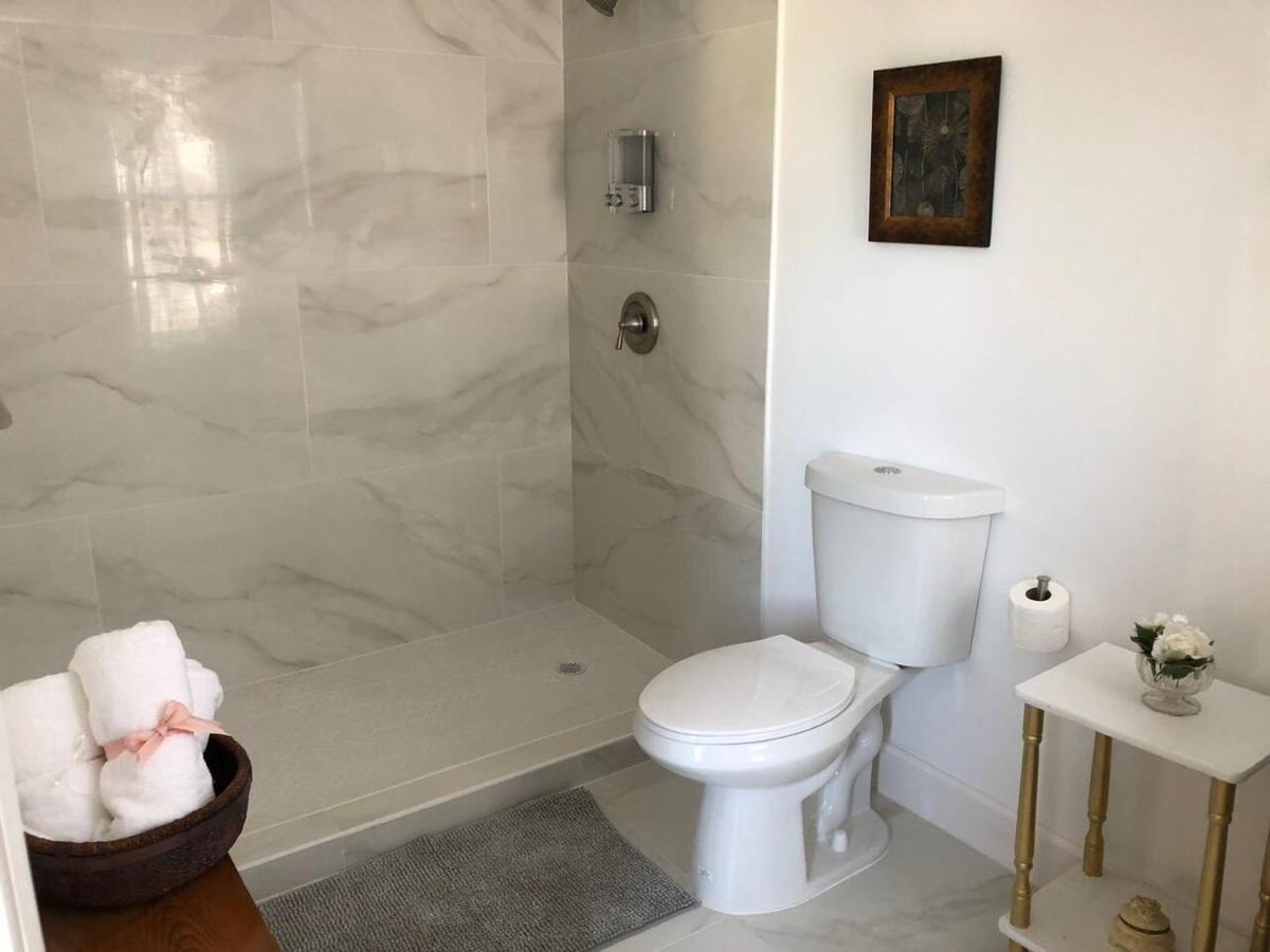 Private Suite Mins From Mia Free Parking Miami Luaran gambar